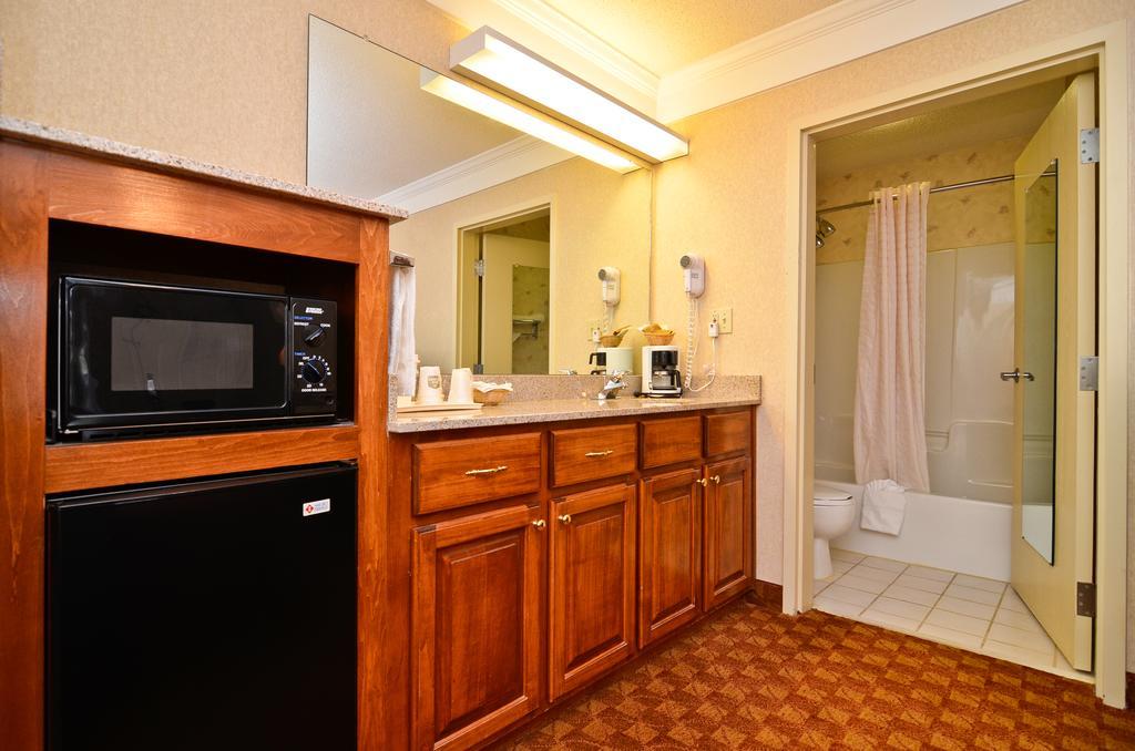 Peach State Inn&Suites Hawkinsville Exterior foto